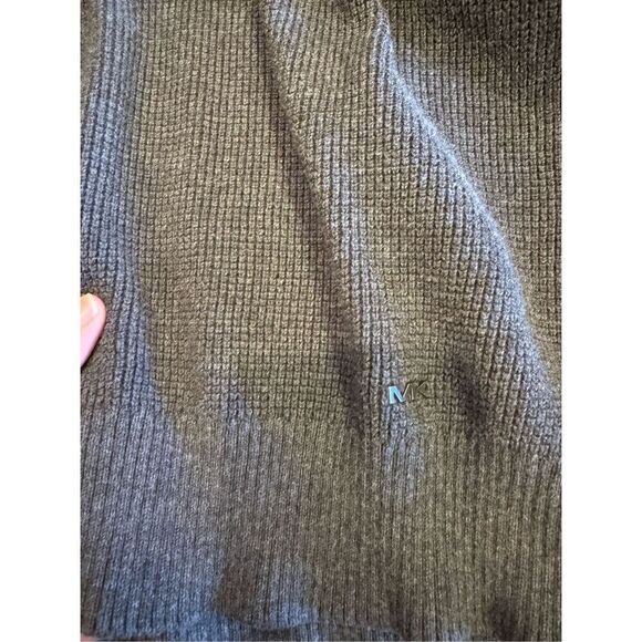 Men’s Michael Kors quarter zip sweater - Picture 3 of 4